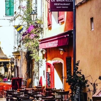 Le Bagatelle