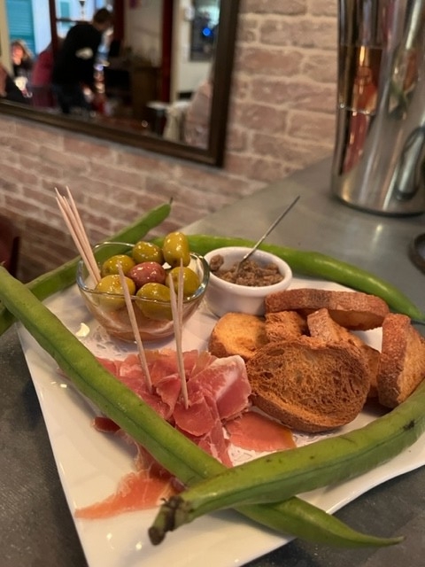 Le Bagatelle